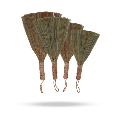 Set of 4 Pampas Fan Brooms