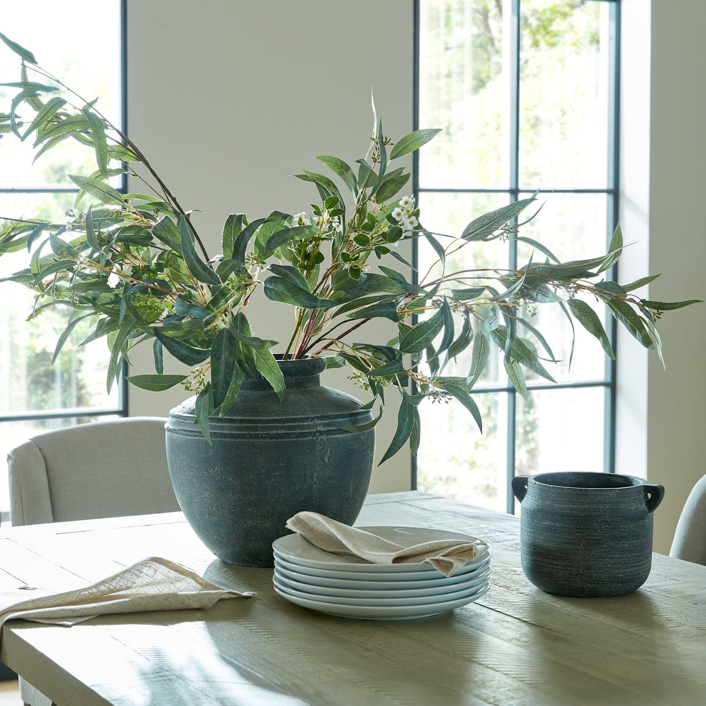 Rustic Mediterranean-Style Ravello Pot