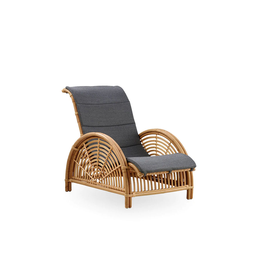 Sika-Design Paris High-Back Rattan Lounge Chair