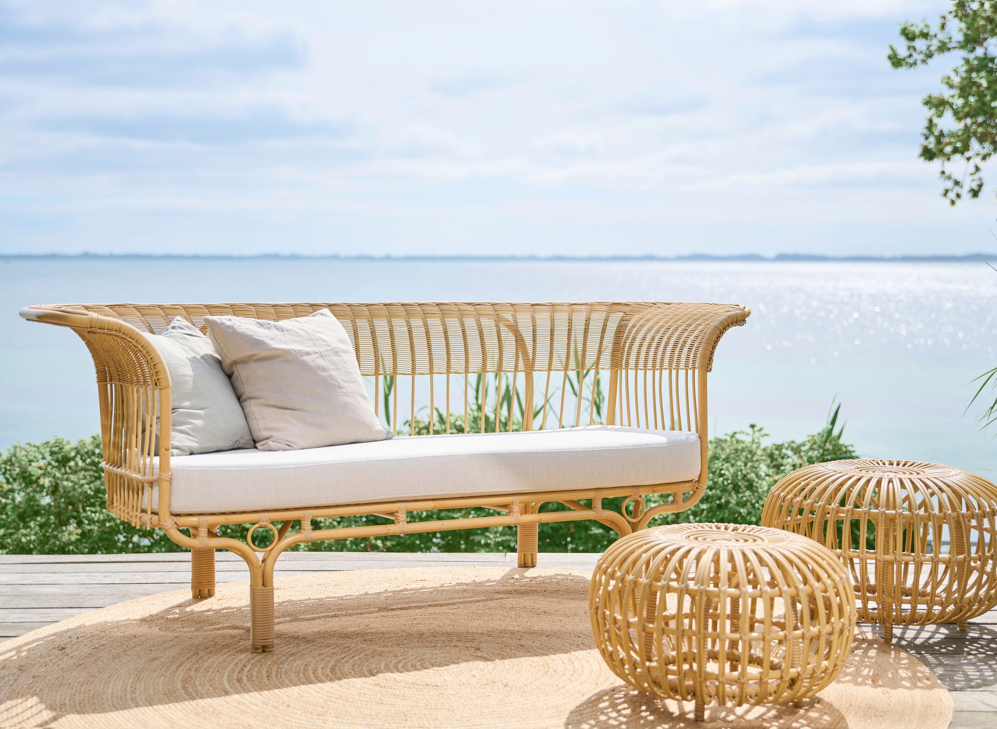 Sika-Design Exterior | Belladonna Couch