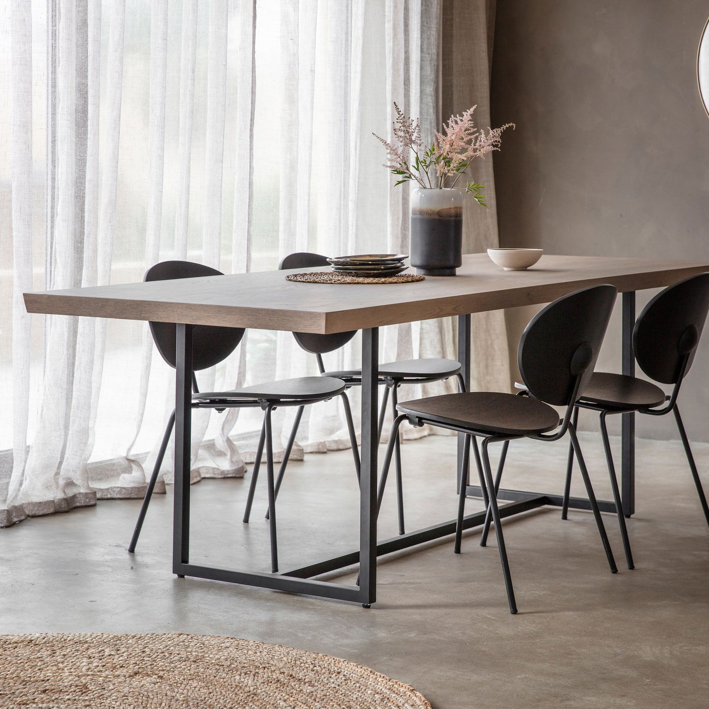 Hudson Contemporary Oak Dining Table